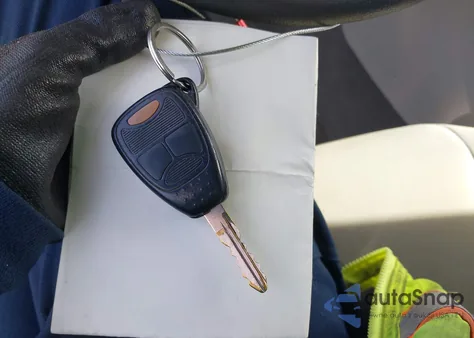 2007 Dodge Caliber Sxt z USA, uszkodzony, nr VIN 1B3HB48B27D387388